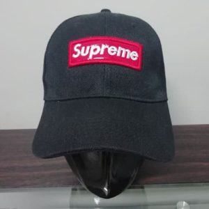 gorras supreme con bordado brillante