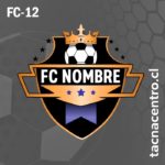 diseño de logo de futbol pelota con corona naranja