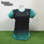 fotos de camisetas de futbol para mujeres negro con fucsia