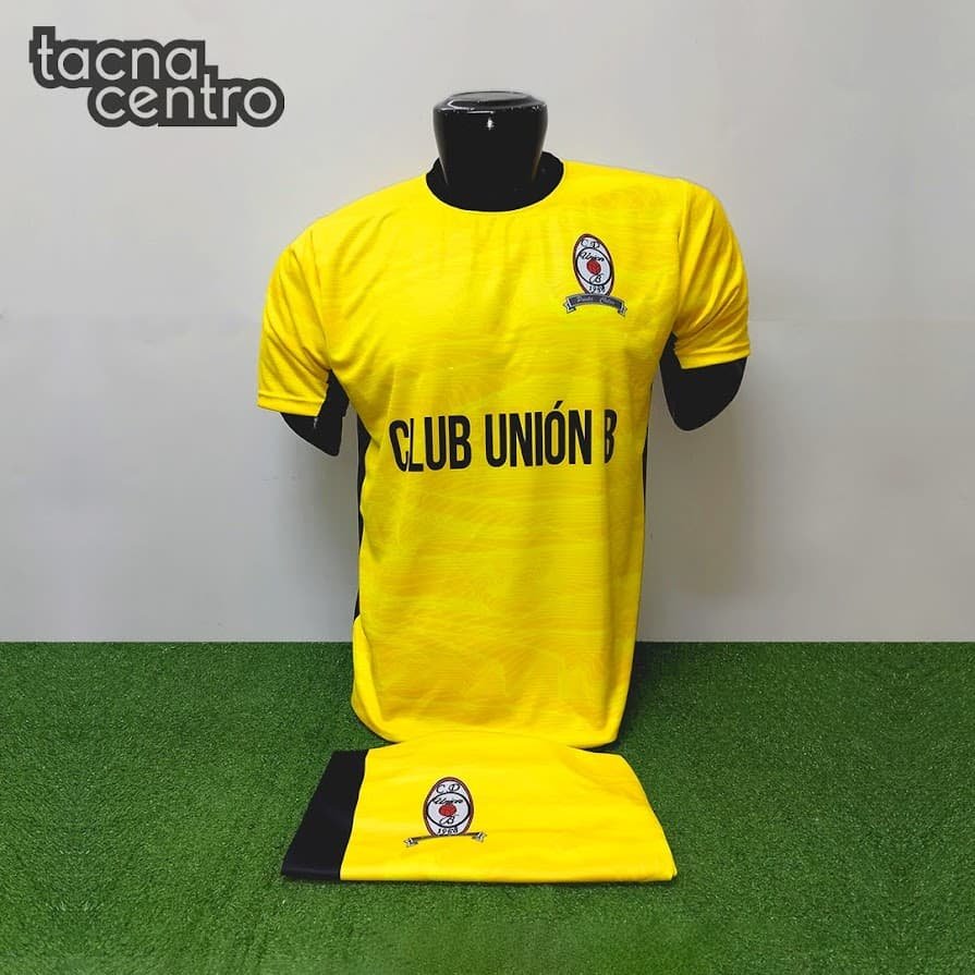uniforme de futbol color amarillo y negro