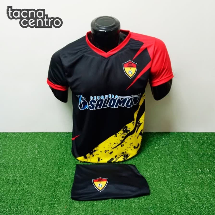 uniforme de futbol color negro rojo y amarillo