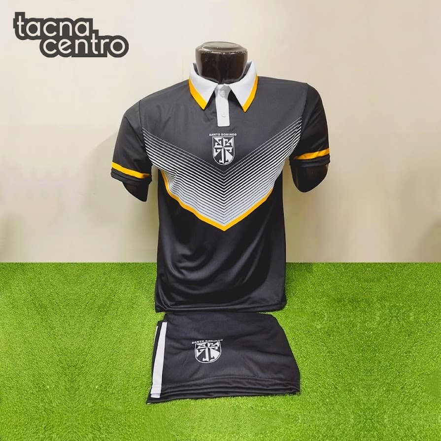 uniforme de futbol color negro con blanco