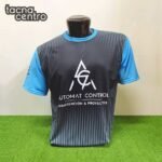 uniforme de futbol color negro con celeste
