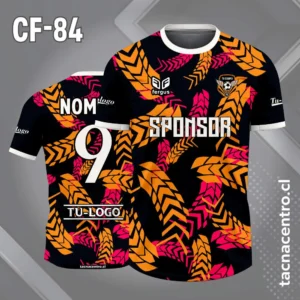 Camiseta de futbol negro con flechas curvas anaranjadas