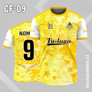 Camiseta de futbol amarilla con patrones blancos