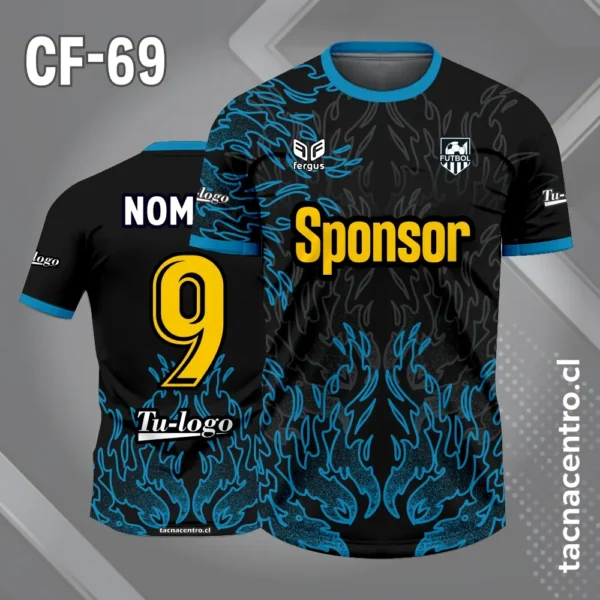 Camiseta de futbol negro y celeste con siluetas de fuego 1 Camiseta de futbol negro y celeste con siluetas de fuego