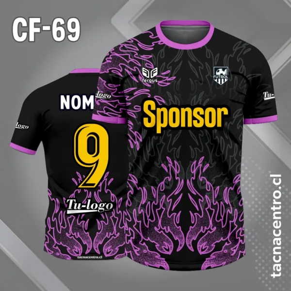 Camiseta de futbol negro y celeste con siluetas de fuego 3 Camiseta de futbol negro y morado con siluetas de fuego