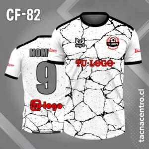 Camiseta de futbol blanco con rajaduras negras