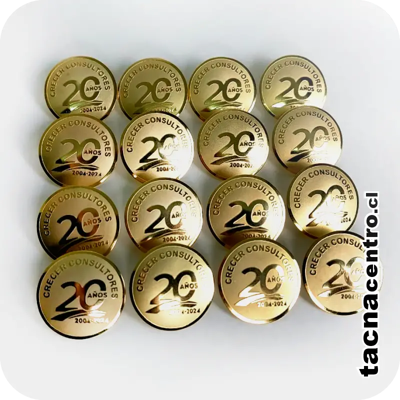 pin metalico redondo personalizado color dorado venta por chile