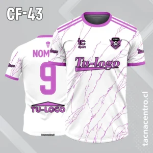 Camiseta de futbol blanco con lineas de rajadura y 2 lineas en los hombros color lila