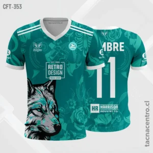 Camiseta de Futbol verde con lobo