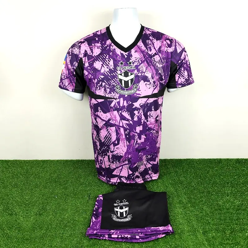 Camisetas de Futbol Moradas Personalizadas 26 camisetas de futbol moradas con manchas