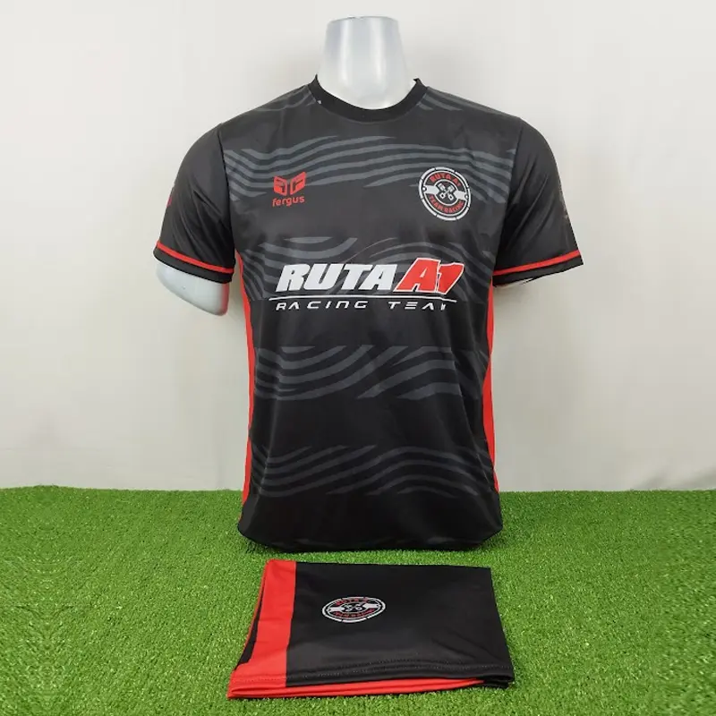 Camisetas de Futbol Negras Personalizadas 26 camisetas de futbol negras con bordes rojos