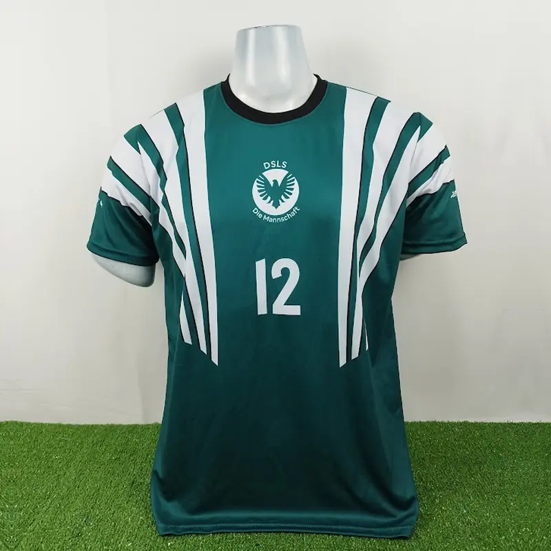 Camisetas de Futbol Verdes Personalizadas 21 camiseta de futbol verde y blanco