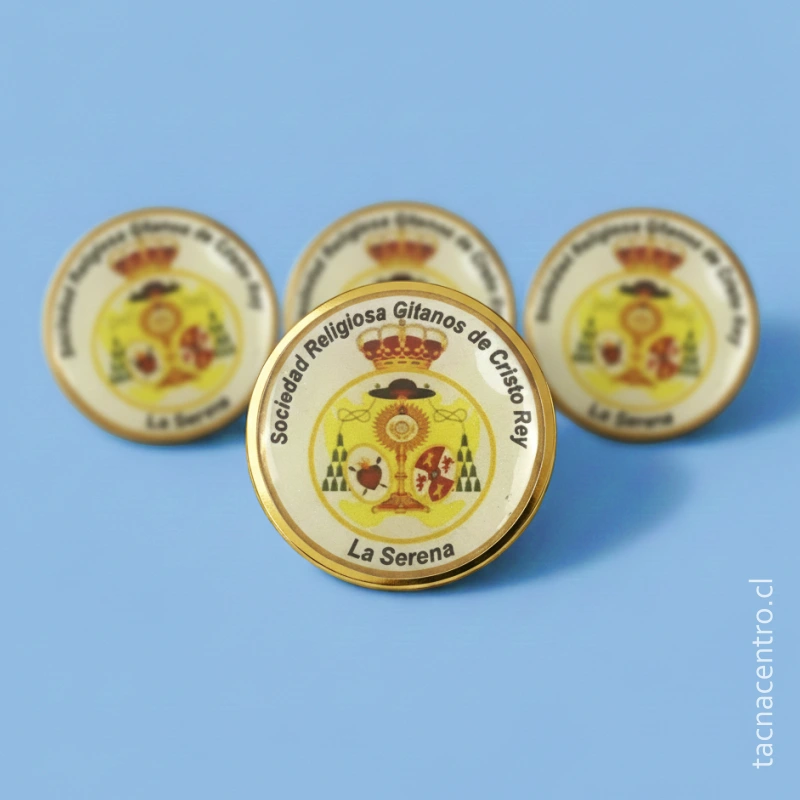 modelos de pines en la serena chile trabajos realizados sublimados resinados