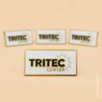 foto de trabajos realizados de pines en viña del mar forma rectangular esmaltado