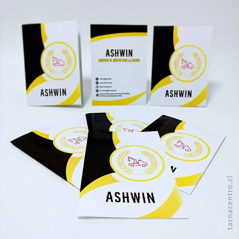 fotos de carpetas corporativas para servicios de transporte