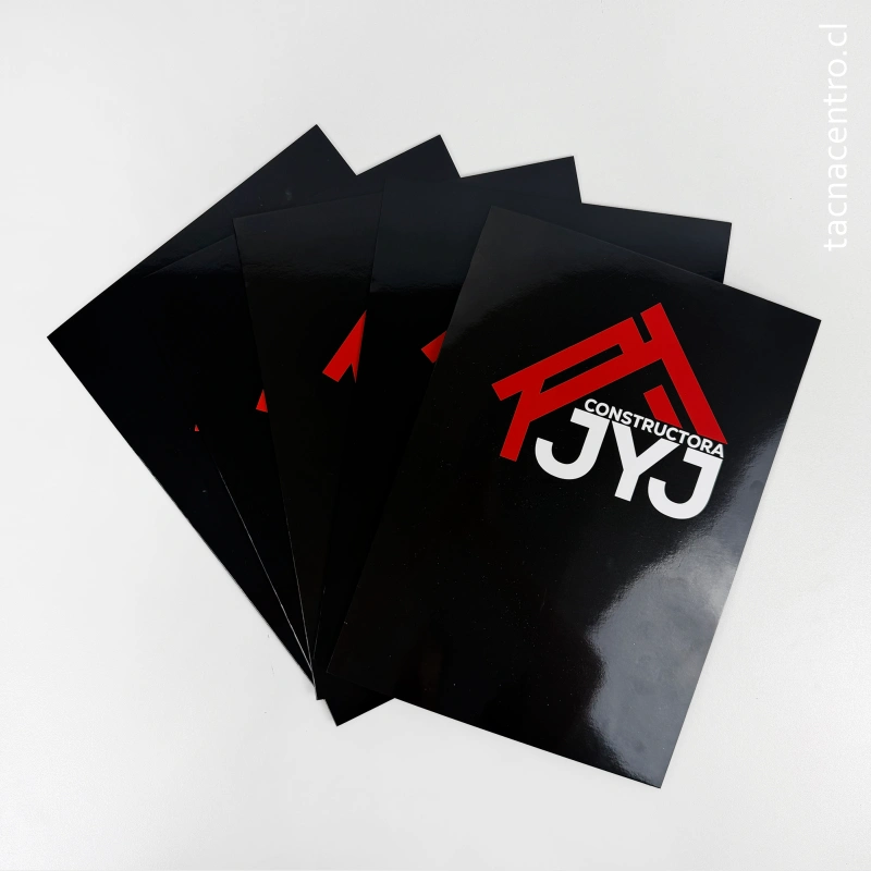 fotos de carpetas en arica para constructora 2026