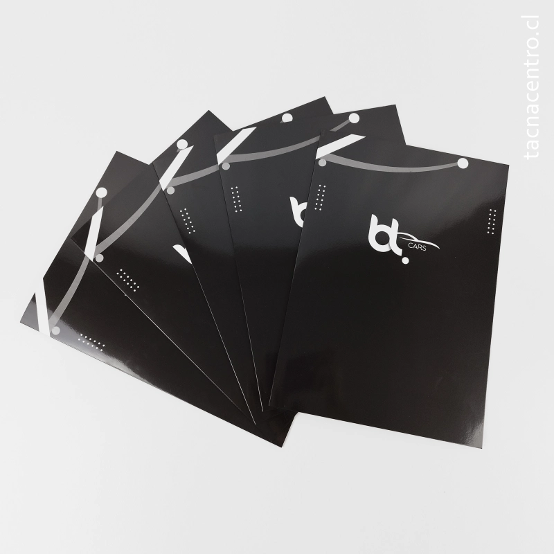 fotos de carpetas en santiago negras 2026