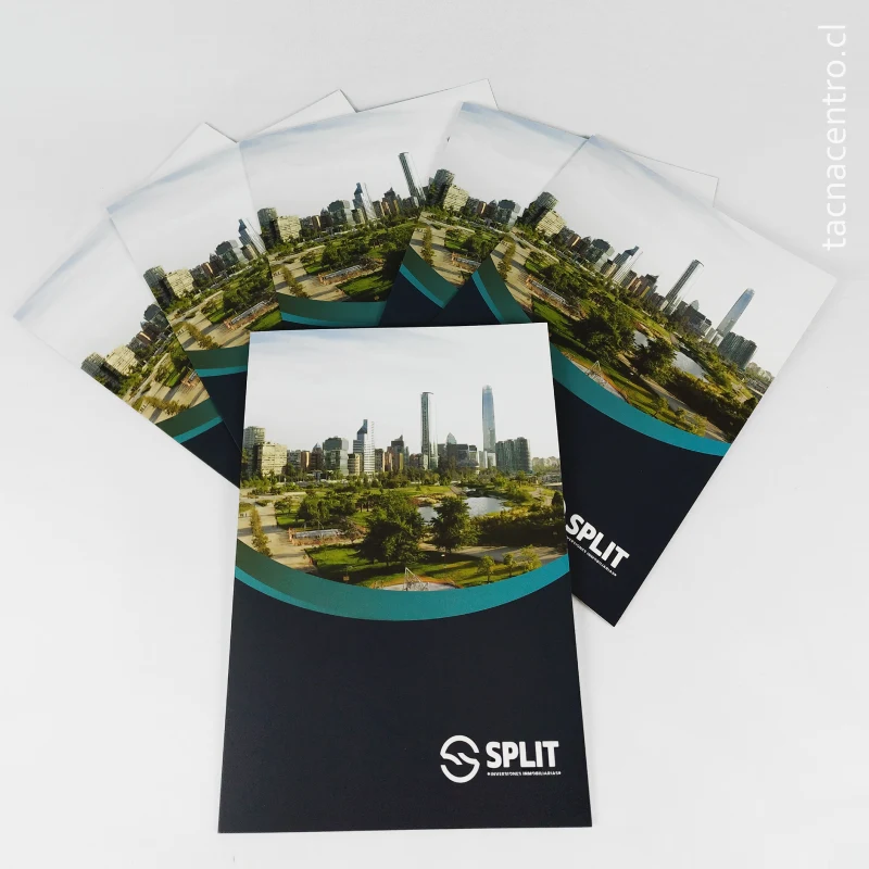 fotos de carpetas en santiago para una inmobiliaria 2026