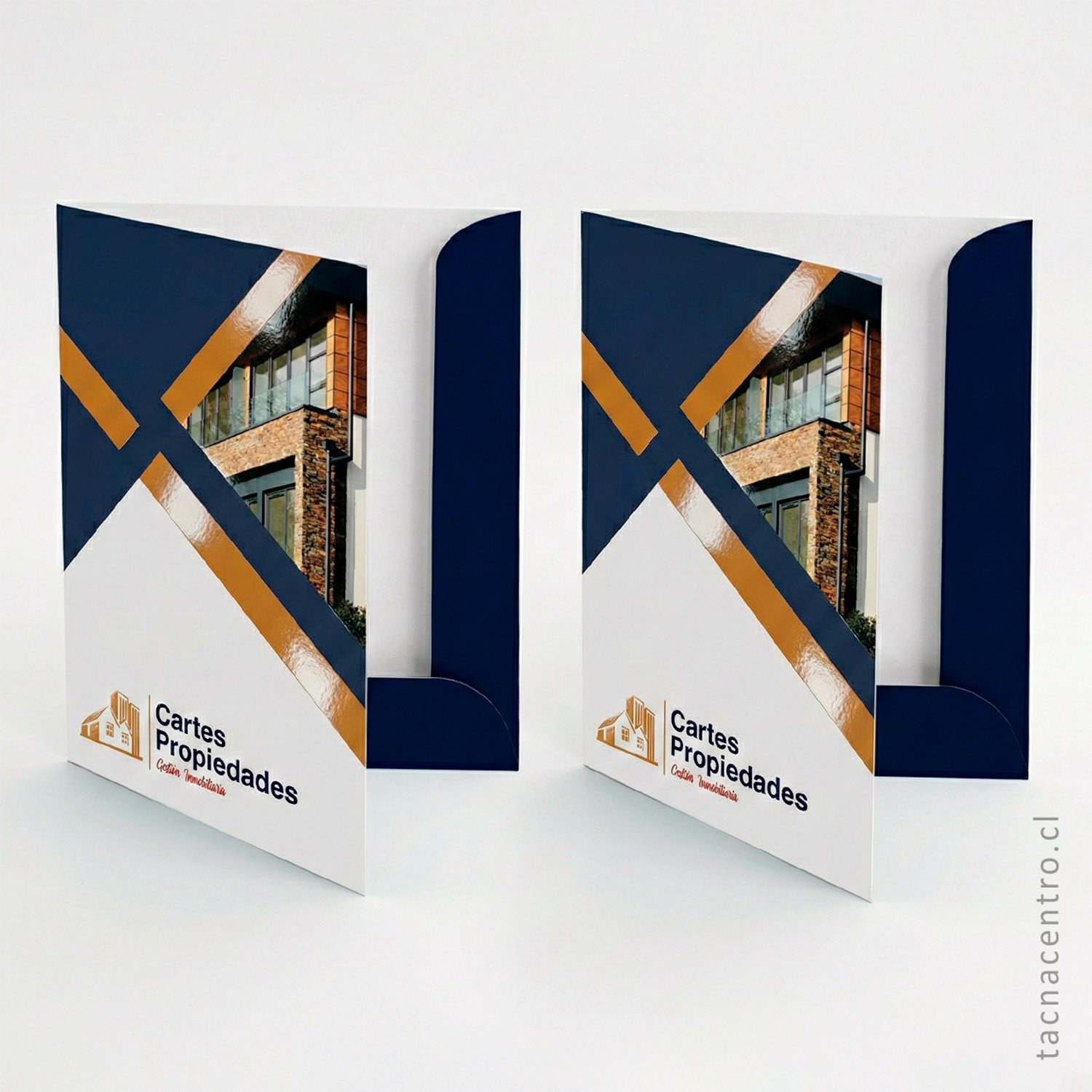 fotos de carpetas troqueladas para propiedades e inmobiliaria en chile 