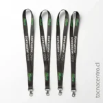foto de lanyards personalizados para club deportivo