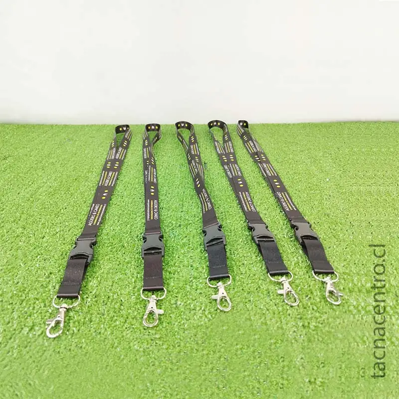 foto de lanyards personalizados sublimado color negro