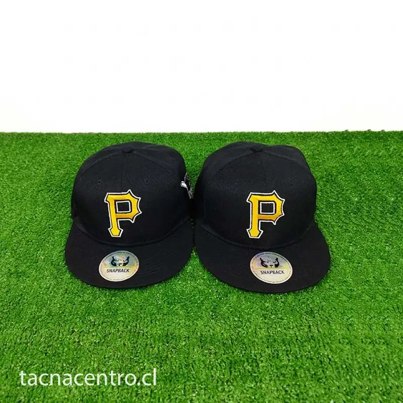 fotos de gorras snapback personalizada