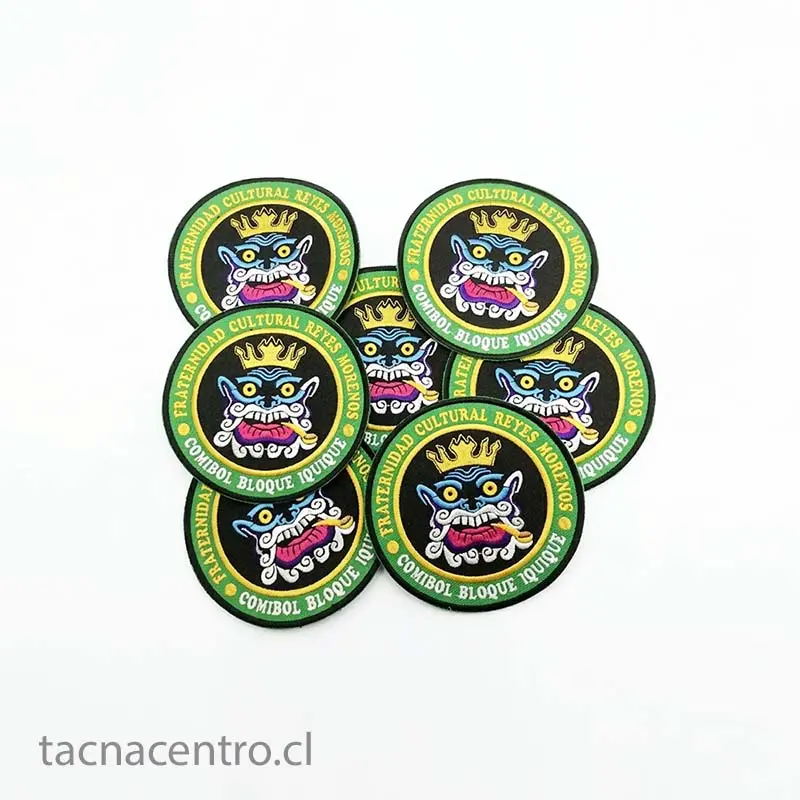 Parches personalizados con logo 