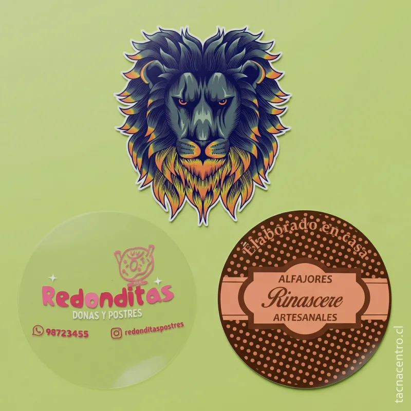 Lista de precios y descuentos por mayor en stickers personalizados y etiquetas.